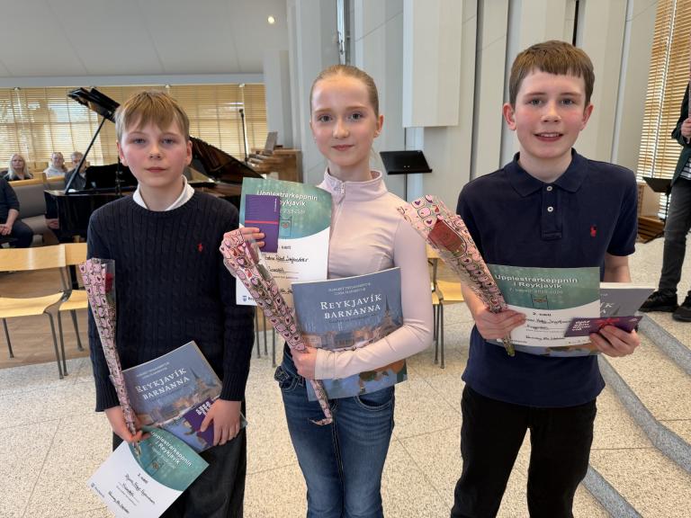 upplestur sigurvegarar